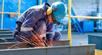 Examining the Difference Between Welding Goggles and Sunglasses Header